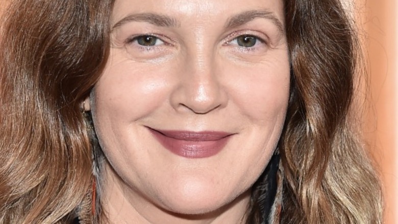 Close-up Drew Barrymore smiling