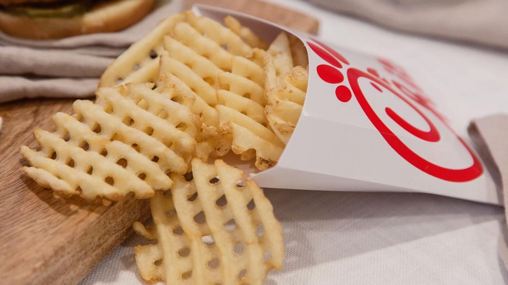 Chick-fil-A waffle fries spilling