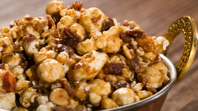 Maple bacon popcorn