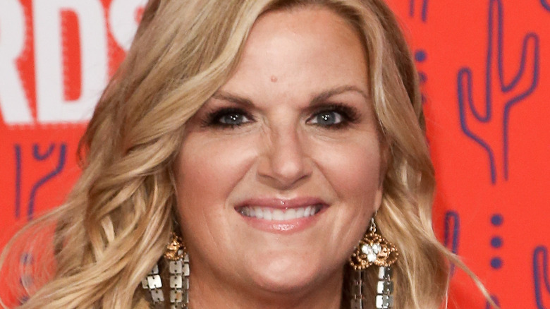 Trisha Yearwood smiling