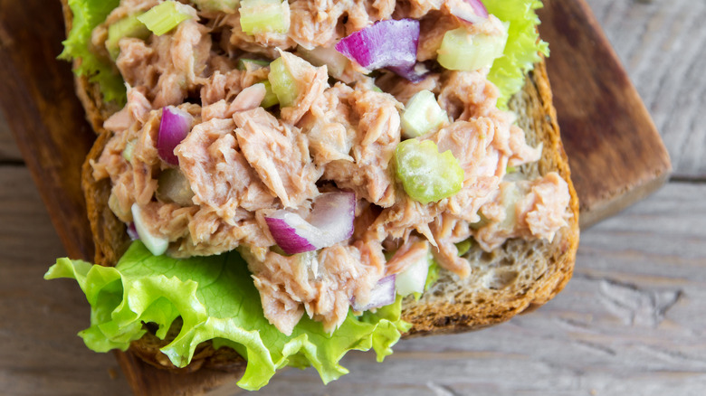 Tuna salad sandwich