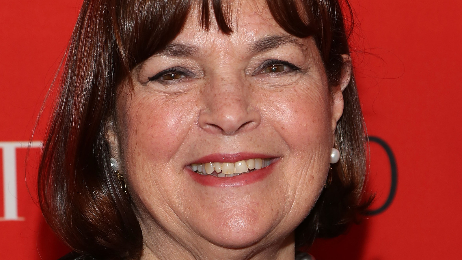 The Hack Ina Garten Uses To Get Crispy Lettuce Without A Salad Spinner