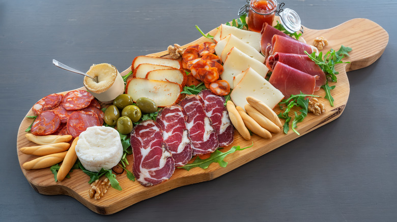 Charcuterie board 