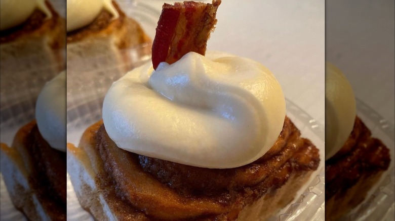 Cinnamon roll with bacon accent