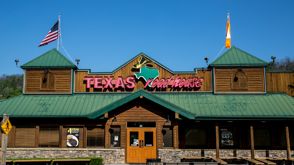 Exterior, Texas Roadhouse Restaurant