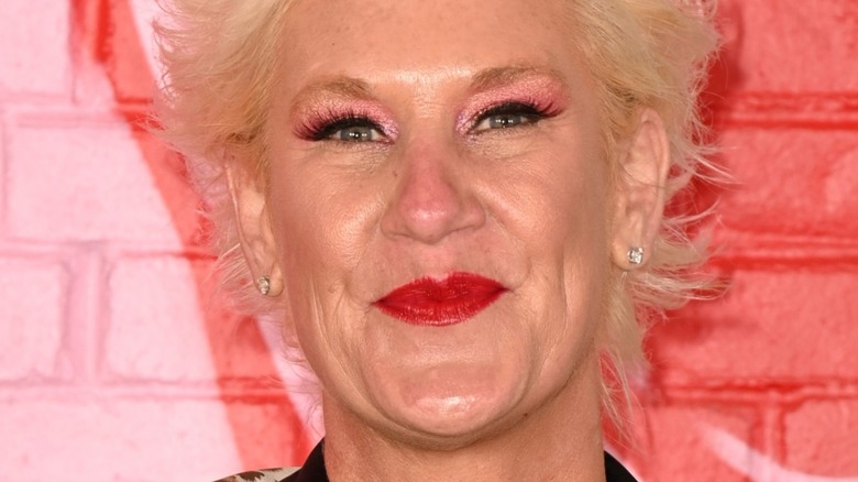 Anne Burrell's face