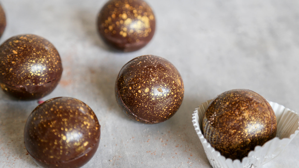 hot chocolate bombs on display