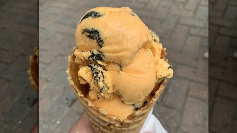 Tiger Tail ice cream cone