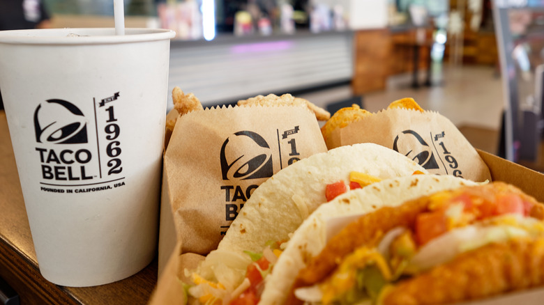 Taco Bell drinks and tacos