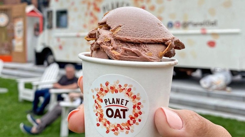 Planet Oat non-dairy-frozen dessert