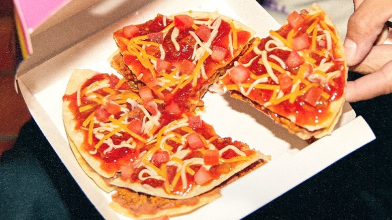 Taco Bell Mexican Pizza 