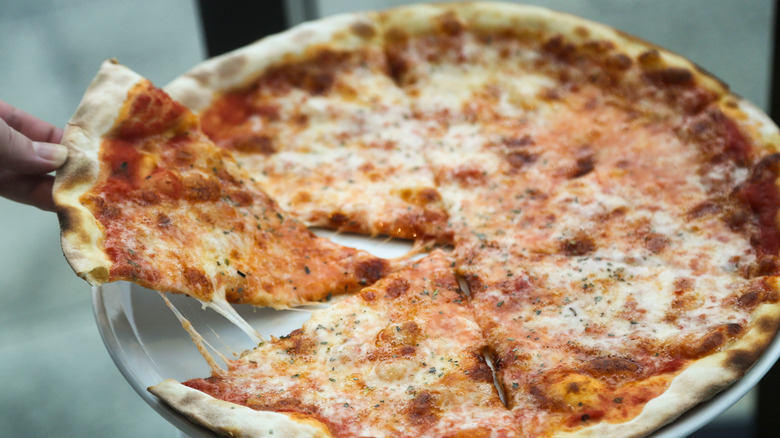 New York style pizza