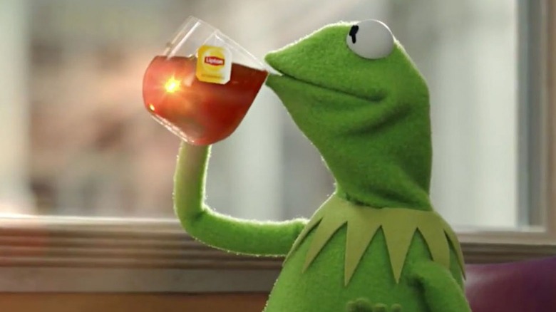 Kermit drinks tea