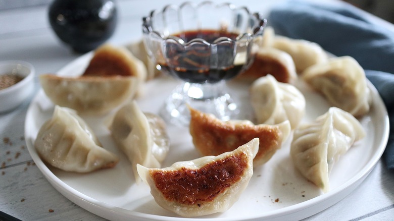 Potstickers with dipping sauce