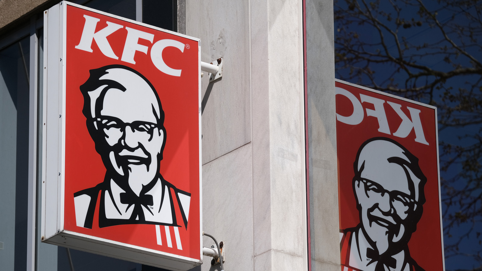 The KFC Exclusive Mountain Dew Flavor You Need To Know About