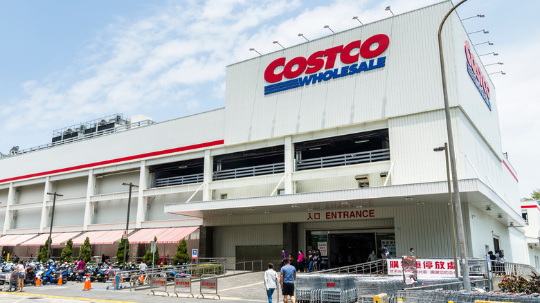 Costco storefront