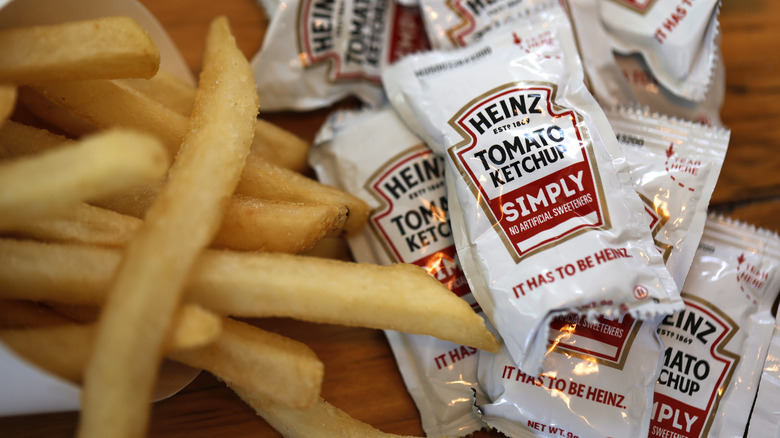 Fries, ketchup packets