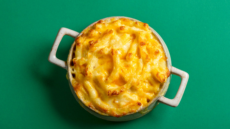 Pot of mac and cheese