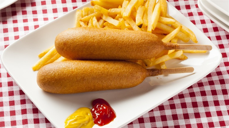 Corndogs on plate