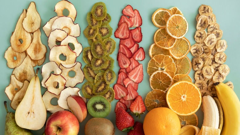 fresh and dried fruits