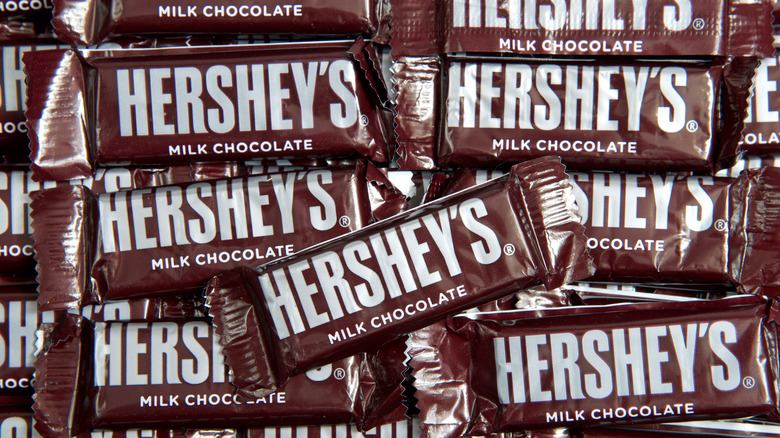 Hershey's chocolate candy bars