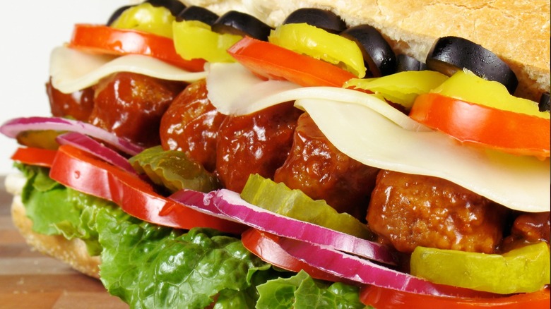 sub with banana peppers