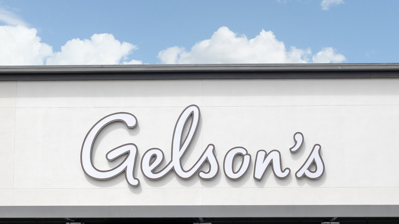 exterior of Gelson's store