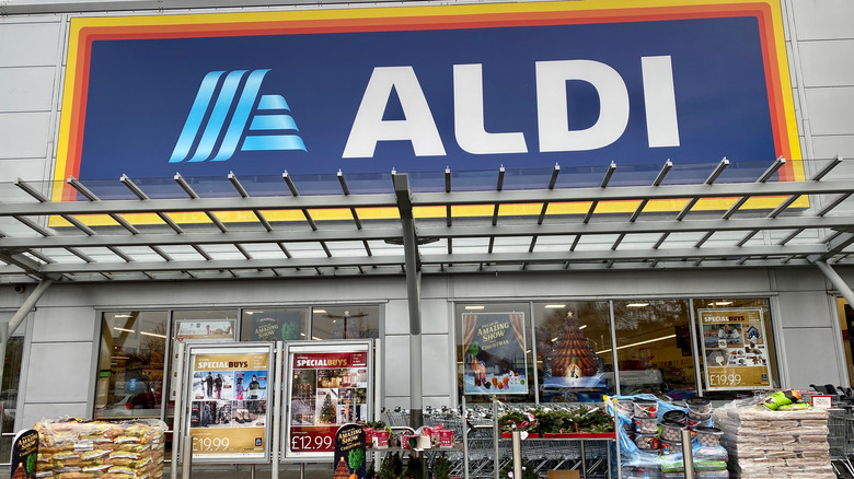 Aldi Supermarket 