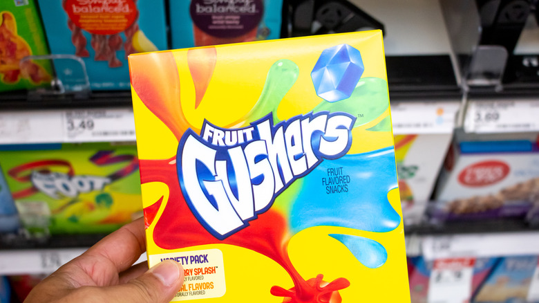gushers gummy snack