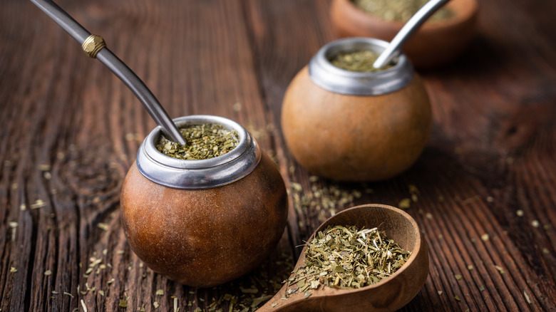 yerba mate gourds and bombilla 