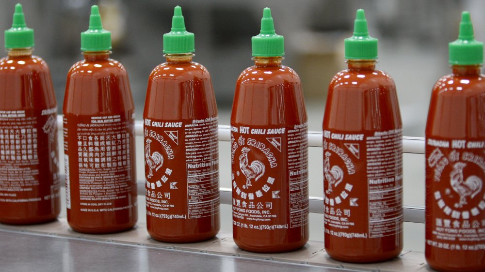 Huy Fong Sriracha bottles 