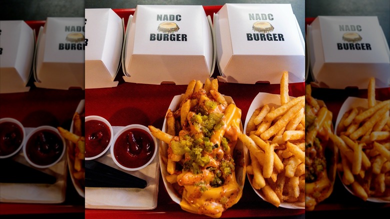 NADC Burger boxes and sides with ketchup cups