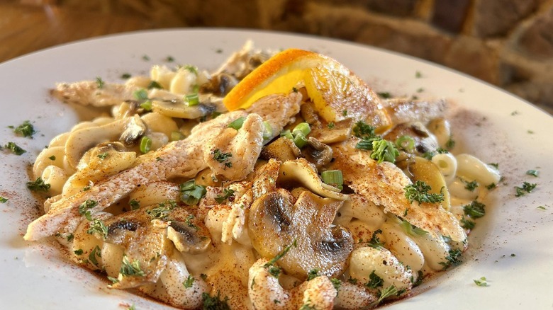 Plated Chicken Wilhem