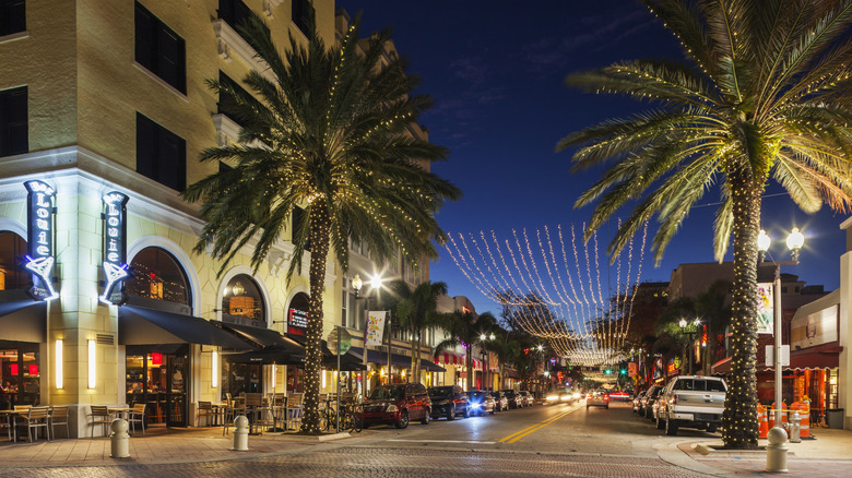 West Palm Beach at night