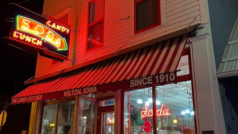 Wilton Candy Kitchen storefront