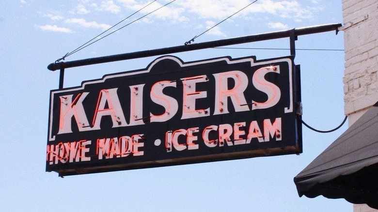 Kaisers store sign