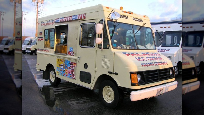 Palagis ice cream truck