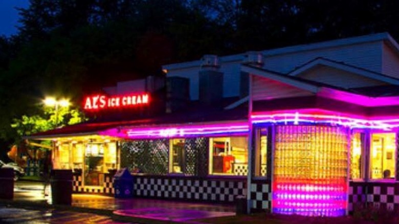 Al's Ice cream sign