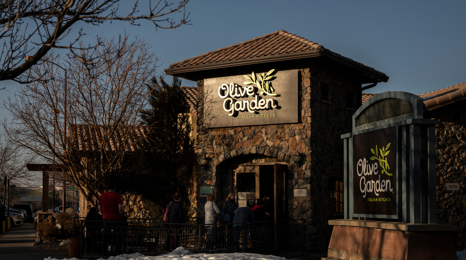 The Olive Garden Spaghetti Pie You Probably About