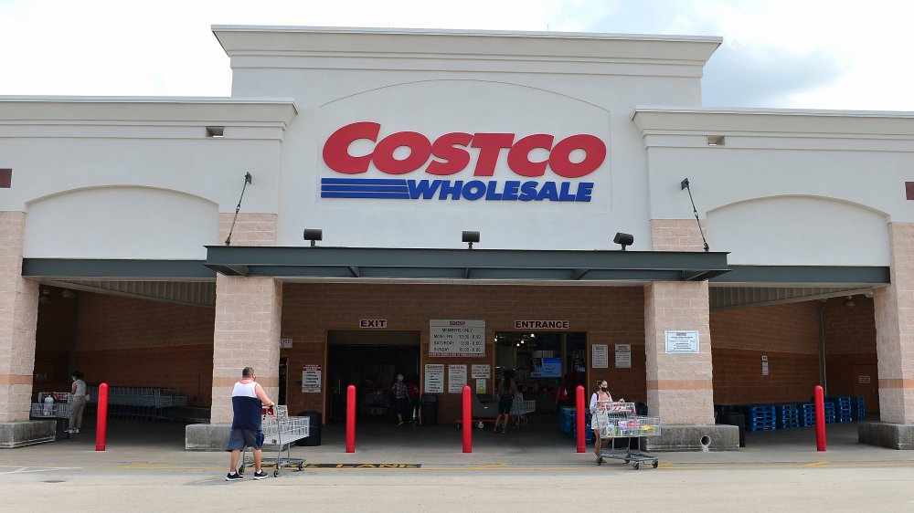 A generic image of a Costco outlet