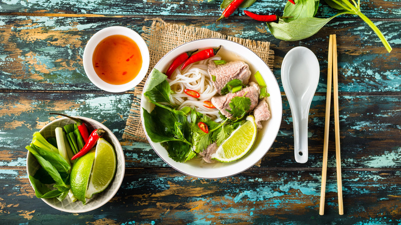 Pho in bowl 