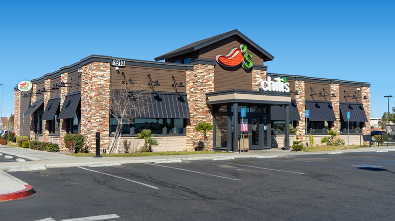 Chili's restaurant exterior against blue sky