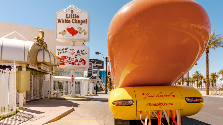 Wienermobile as wedding chapel 