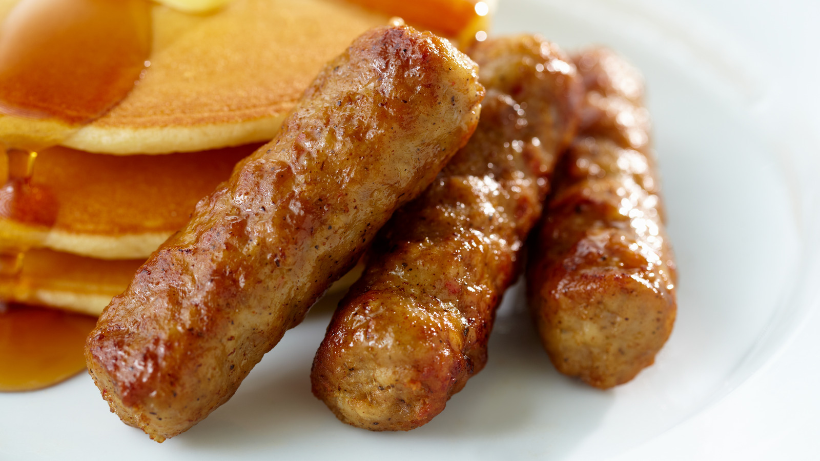 The Pan Mistake You're Making With Breakfast Sausage