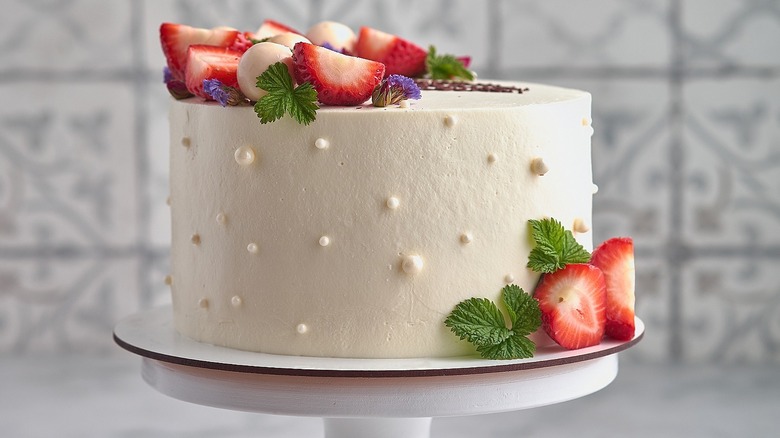 Frosted white cake