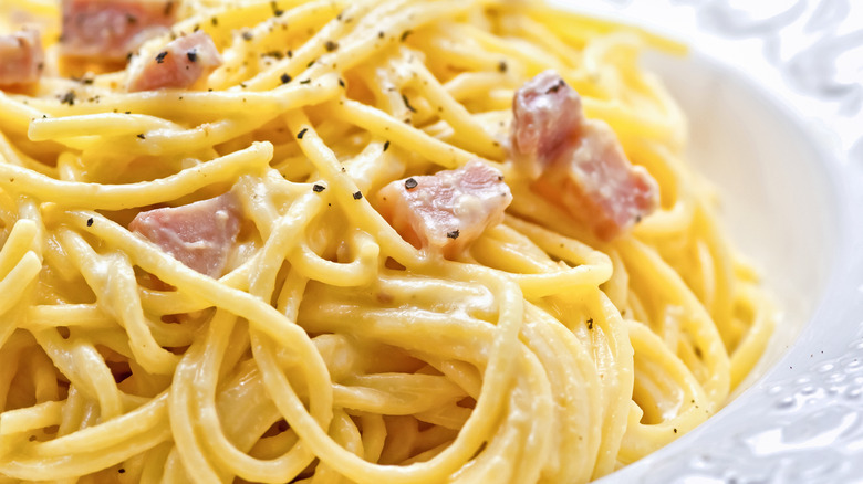 Traditional Italian carbonara