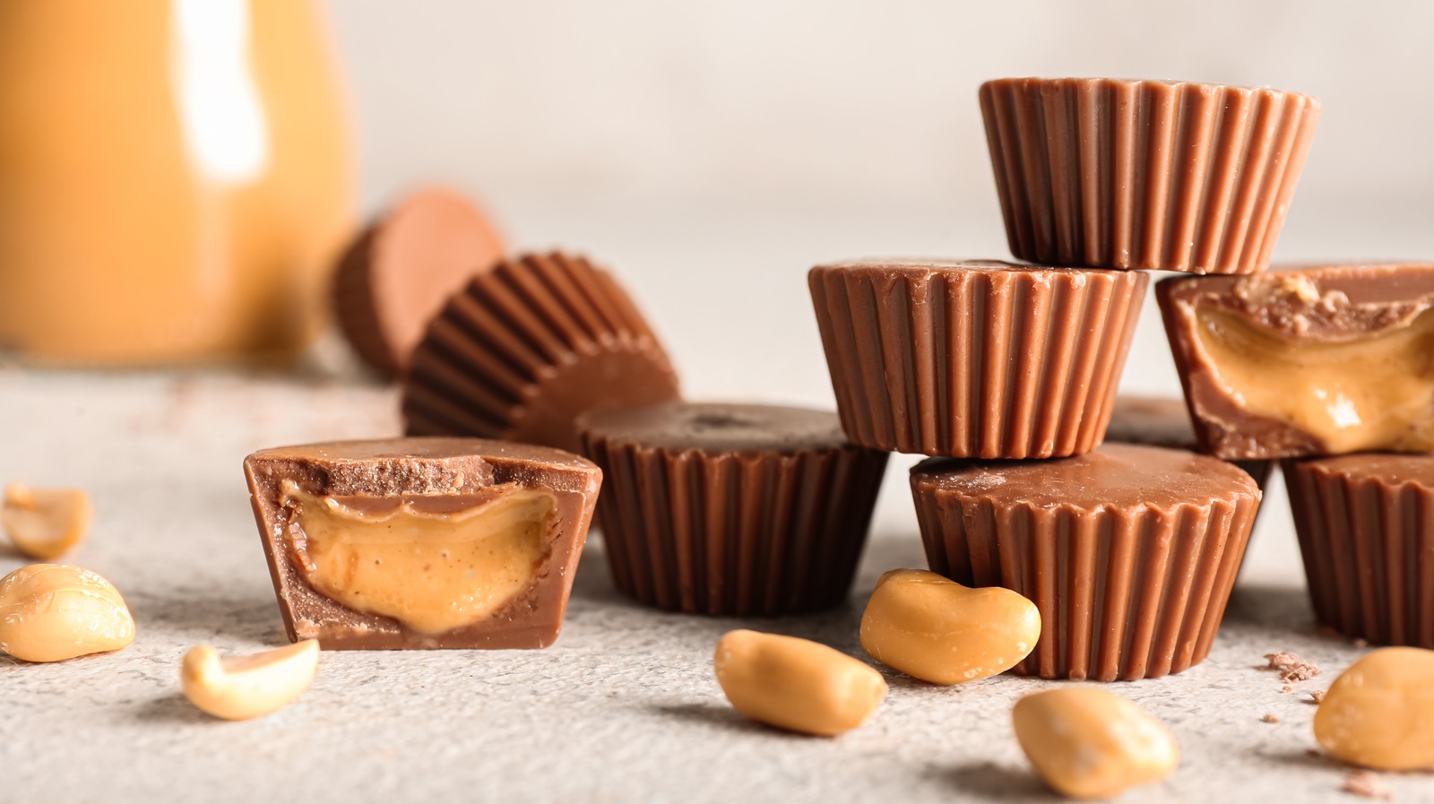 The Peanut Butter Cups That Aldi Fans Hate To Love