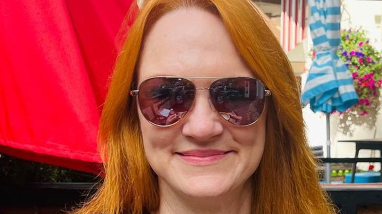 Ree Drummond wearing sunglasses