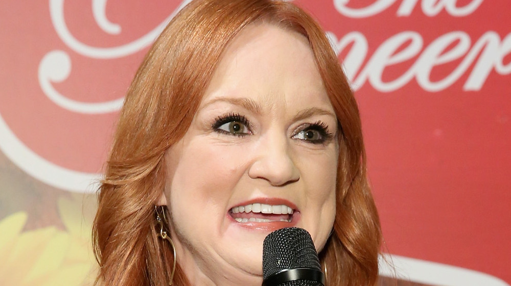 Ree Drummond speaking into microphone