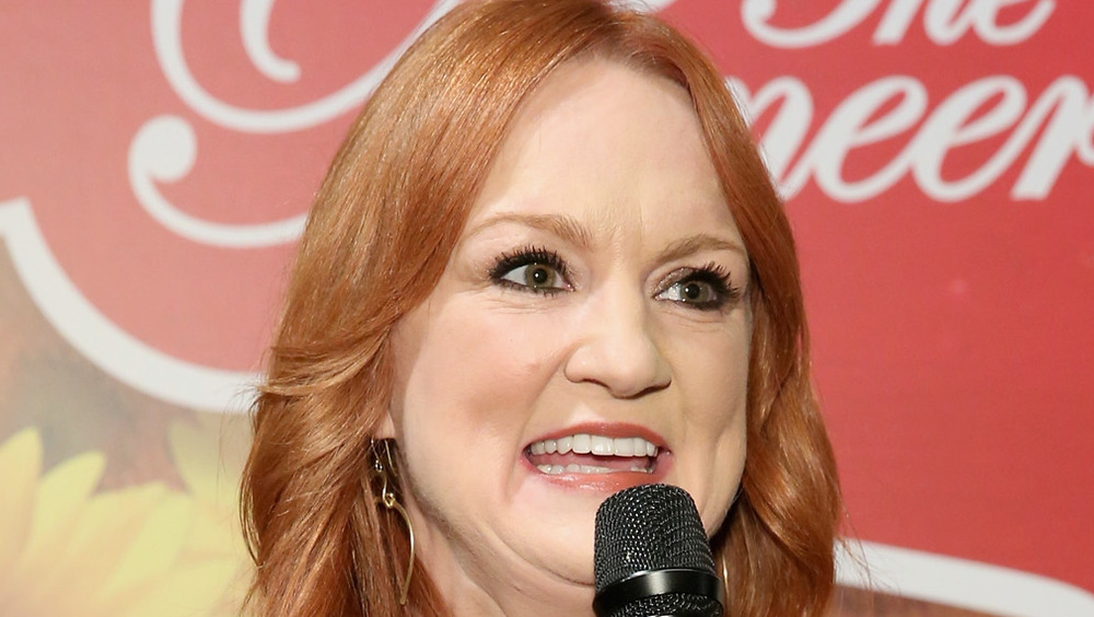 Ree Drummond speaking into microphone